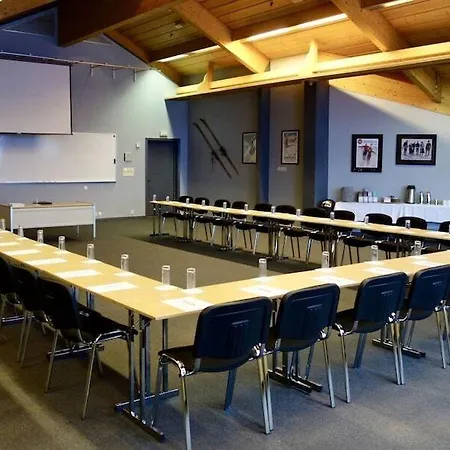 Skogstad Hotell 4*