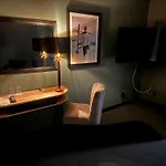 Skogstad - Unike 4*