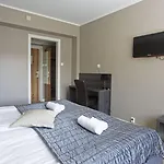 Skogstad - Unike 4*