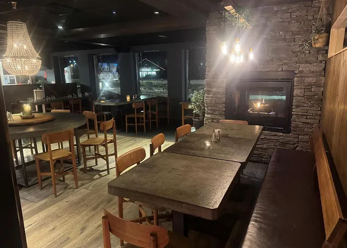 Hotell Skogstad - Unike 4*